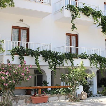 Hotel Kamari Kamares  Dış mekan fotoğraf